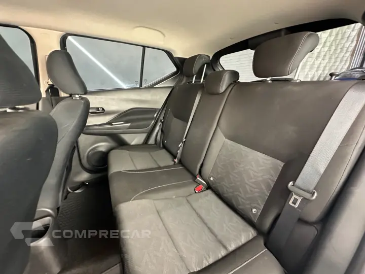 KICKS Active 1.6 16V Flex Aut.