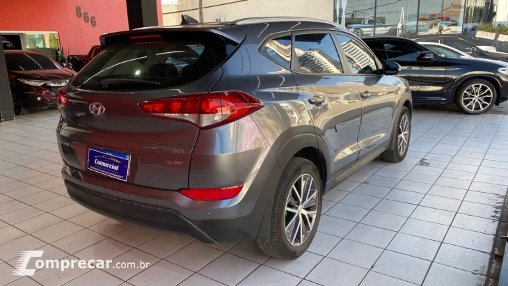 HYUNDAI TUCSON 1.6 16V T-GDI GL