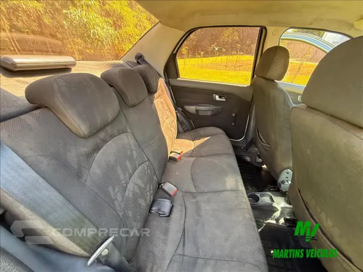 SIENA 1.0 MPI EL 8V FLEX 4P MANUAL