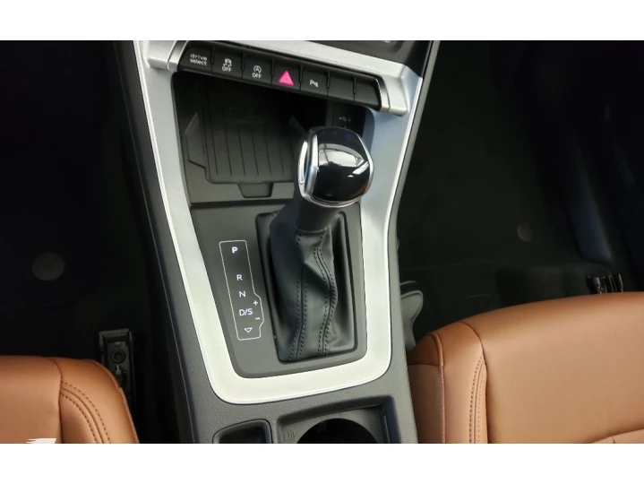 Q3 2.0 40 TFSI GASOLINA PERFORMANCE QUATTRO TIPTRONIC