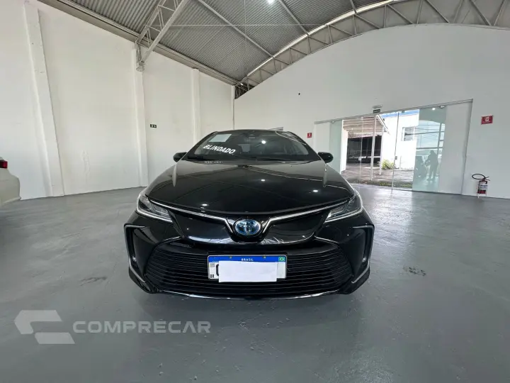 COROLLA 1.8 VVT-I Hybrid Altis