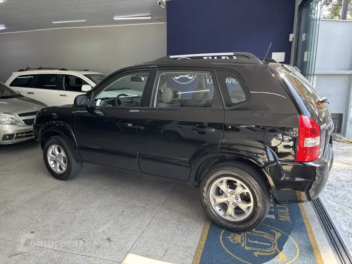 Tucson 2.0 16V Flex Aut.