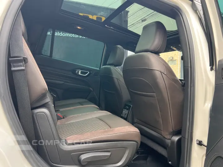 Commander Overland T270 1.3 TB Flex Aut.