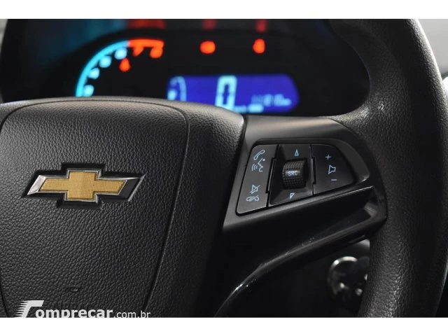 PRISMA - 1.4 MPFI LT 8V 4P MANUAL