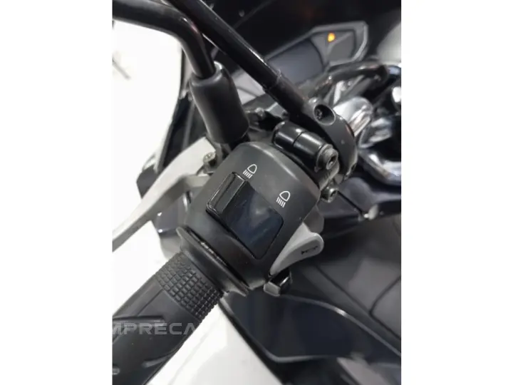 PCX 160 DLX ABS