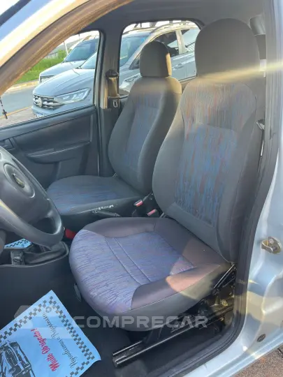 CELTA 1.0 MPFI Life 8V