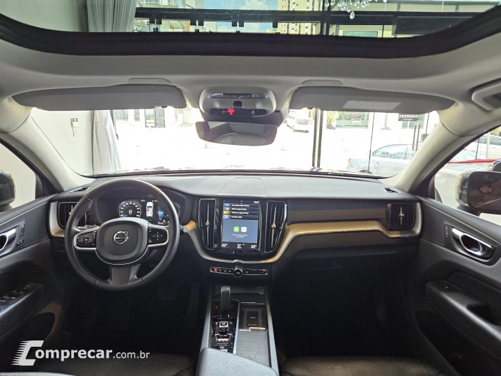 XC60 2.0 D5 Momentum AWD Geartronic