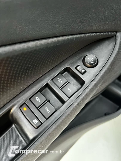 ONIX SEDAN Plus LT 1.0 12V Flex 4p Mec.