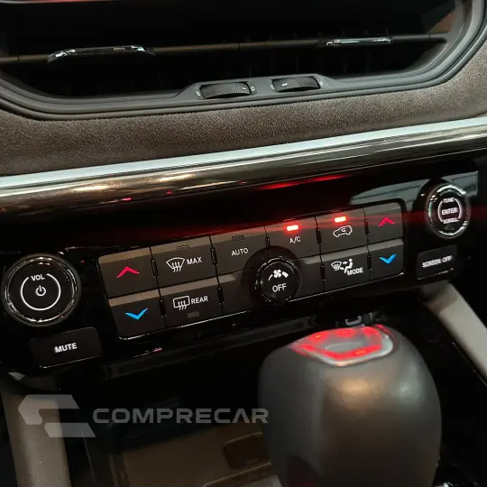 Commander Overland T270 1.3 TB Flex Aut.