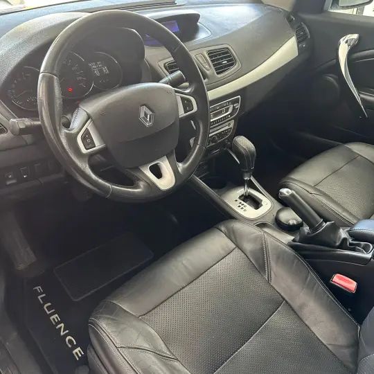 FLUENCE Sed. Dynamique 2.0 16V FLEX Aut.