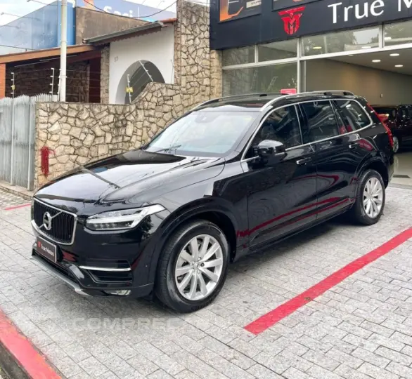XC90 2.0 T6 Momentum AWD Geartronic