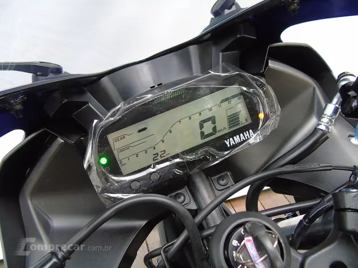 YAMAHA YZF R15 ABS
