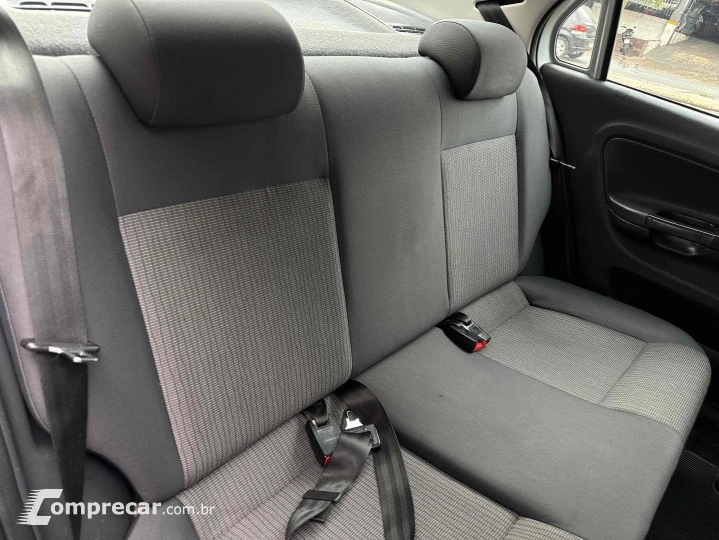 VOYAGE 1.6 MI 8V FLEX 4P MANUAL