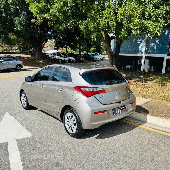 HB20 1.0 Comfort Plus 12V