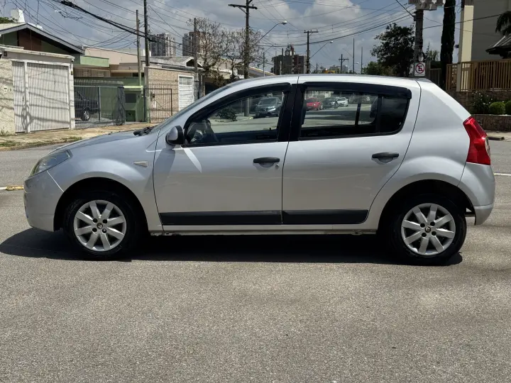 SANDERO 1.6 Expression 8V Hi-torque