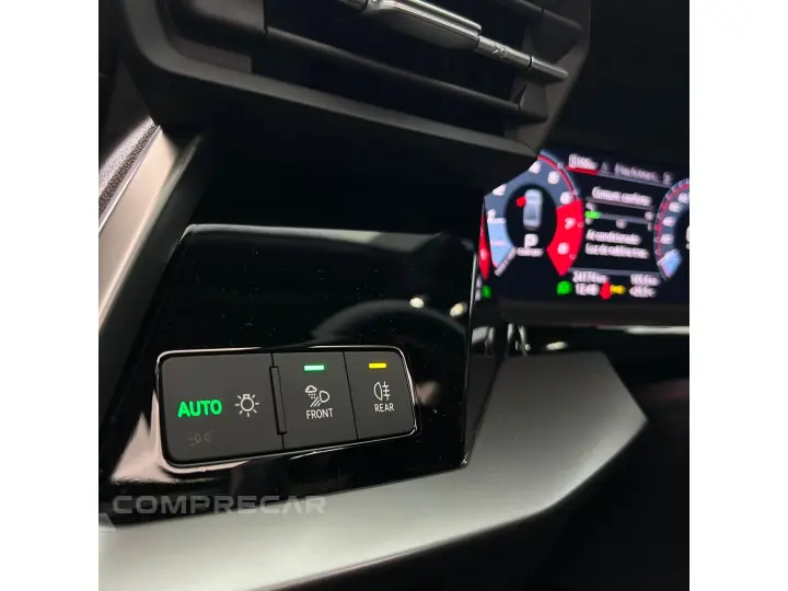 A3 2.0 40 TFSI MHEV SEDAN PERFORMANCE BLACK S-TRONIC