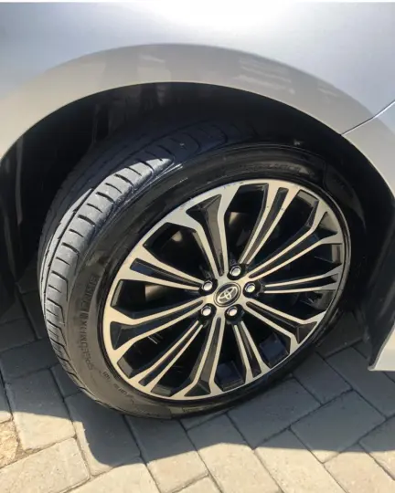 Corolla Altis Prem. 1.8 Aut. (Híbrido)