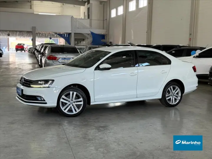 JETTA 2.0 TSI HIGHLINE 211CV GASOLINA 4P TIPTRONIC