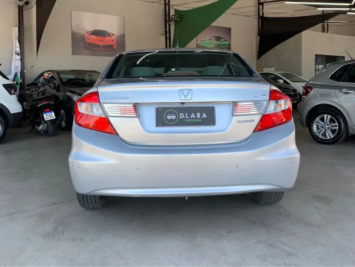 CIVIC 1.8 LXL 16V