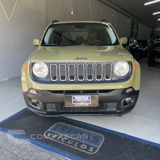 Renegade Longitude 1.8 4x2 Flex 16V Aut.
