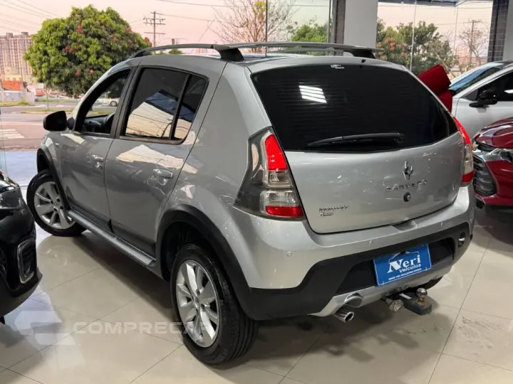 SANDERO STEPWAY Hi-Flex 1.6 16V 5p Aut.