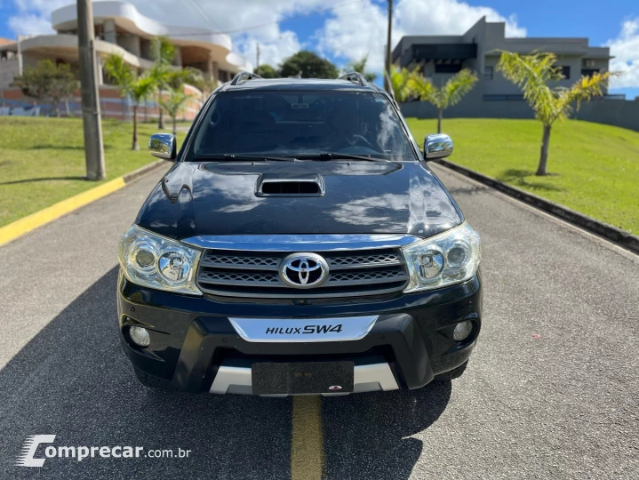 HILUX SW4 3.0 SRV 4X4 7 LUGARES 16V TURBO INTERCOOLER DIESEL