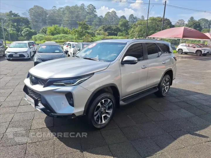 HILUX SW4 2.8 D-4D TURBO DIESEL SRX PLATINUM 7L 4