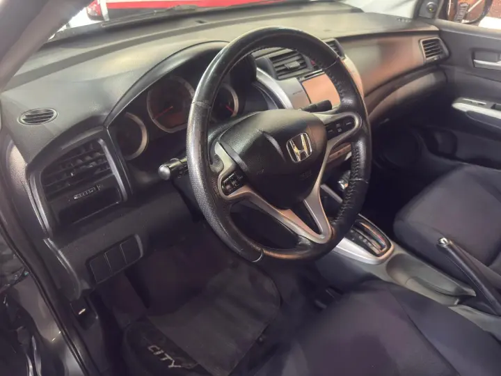 CITY 1.5 EX Sedan 16V