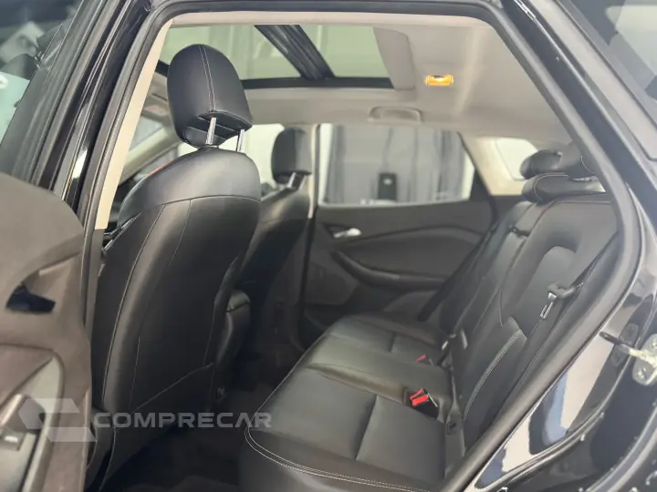 TRACKER 1.2 Turbo Premier