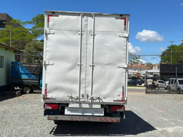 SPRINTER 2.2 CDI DIESEL CHASSIS 415 LONGO MANUAL