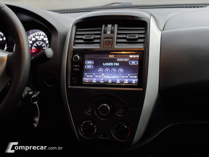 VERSA SV 1.6 16V FlexStart 4p Aut.