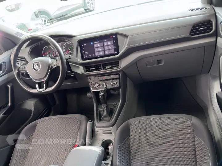 T-CROSS 1.0 200 TSI TOTAL FLEX AUTOMÁTICO