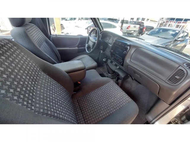 RANGER - 2.3 XLS 4X2 CS 16V 2P MANUAL