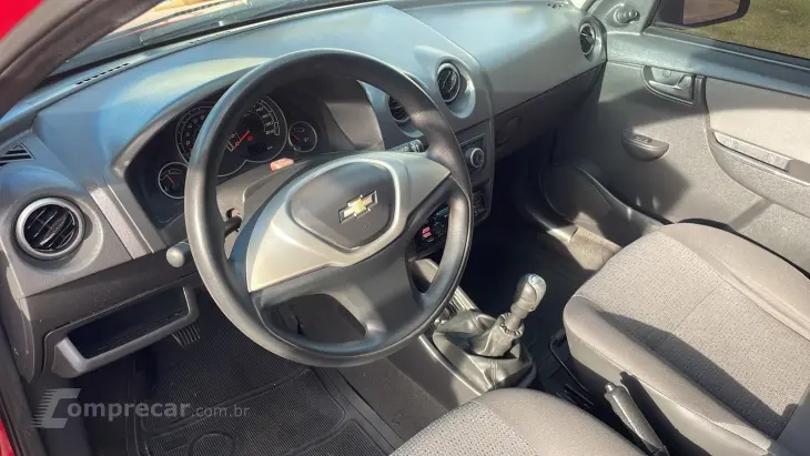 CELTA 1.0 MPFI LT 8V