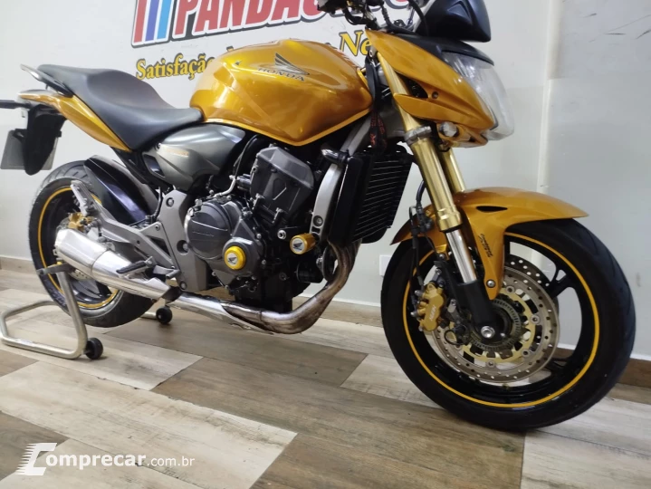HORNET CB 600 F