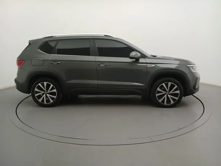TAOS 1.4 250 TSI TOTAL FLEX HIGHLINE AUTOMÁTICO