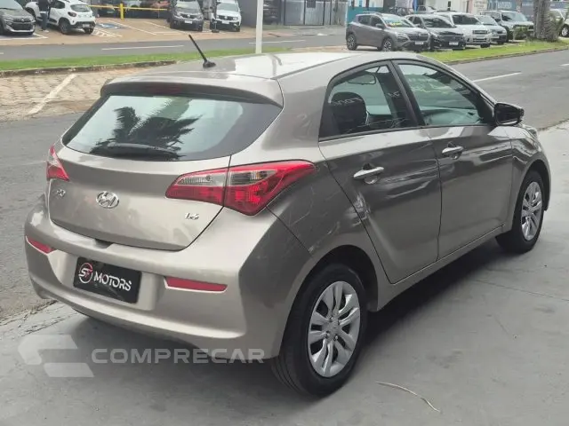 HB20 - 1.6 COMFORT PLUS 16V 4P MANUAL