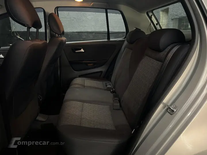 FOX 1.6 MI 8V FLEX 4P AUTOMATIZADO