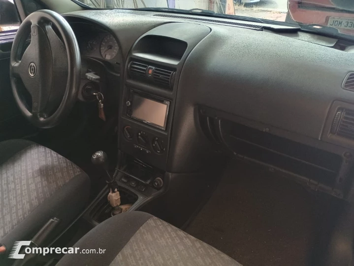 Astra GL Sedan