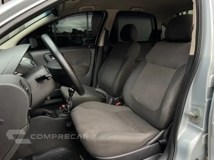 CORSA 1.4 MPFI PREMIUM SEDAN 8V FLEX 4P MANUAL