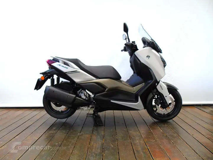 YAMAHA XMAX 250 CONNECTED ABS