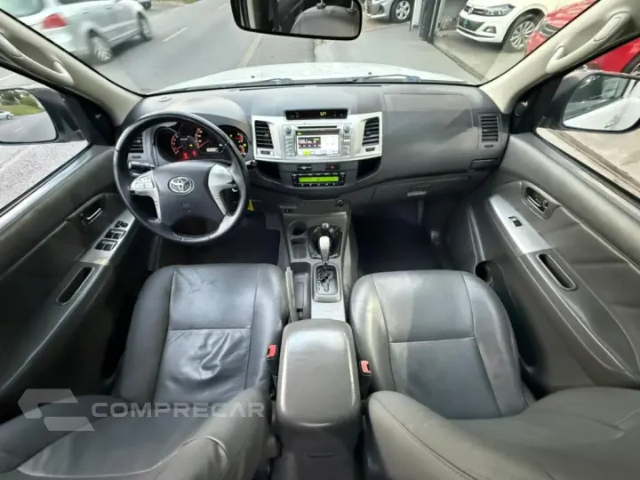 Hilux CD SRV 4x4 2.7 Flex 16V Aut.