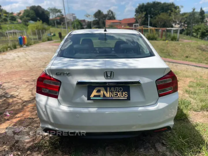 CITY 1.5 LX Sedan 16V