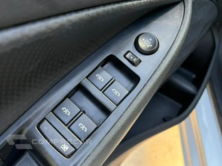 ONIX SEDAN Plus LTZ 1.0 12V TB Flex Aut.