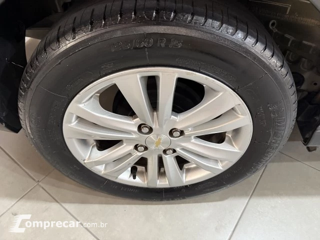 PRISMA - 1.0 MPFI JOY 8V 4P MANUAL