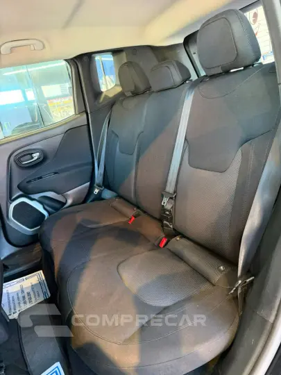 Renegade 1.8 4x2 Flex 16V Aut.