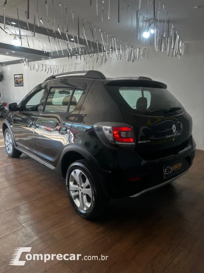 SANDERO 1.6 16V SCE Stepway