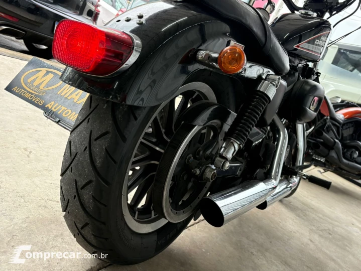 SPORTSTER XL 883 R