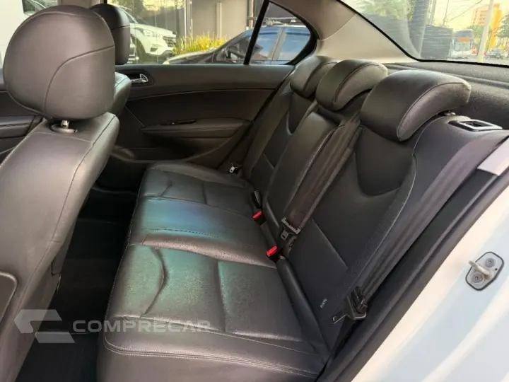 408 Sedan Griffe 1.6 TB Flex 16V 4p Aut.