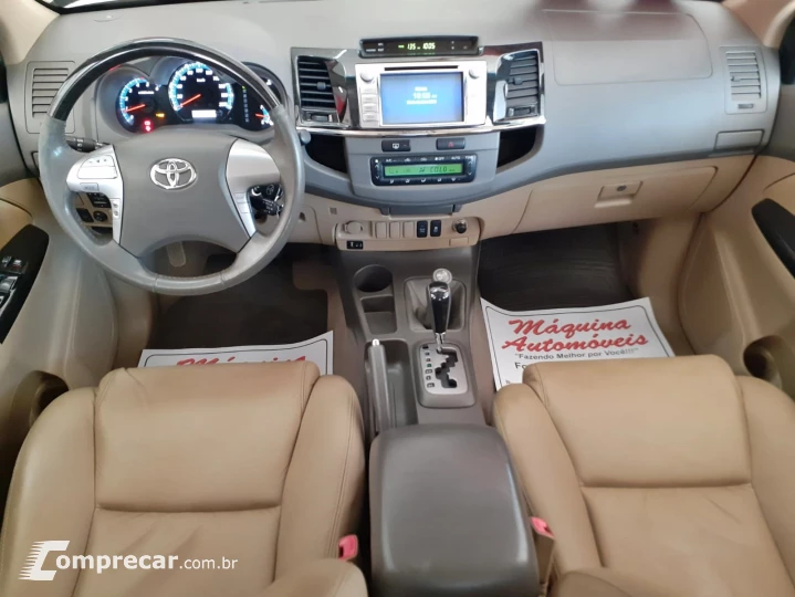 HILUX SW4 3.0 SRV 4X4 7 Lugares 16V Turbo Intercooler